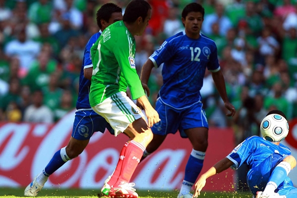 Marvin González dio la ventaja a México con un autogol