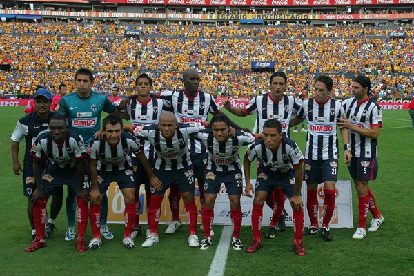 Monterrey posa para las cámaras