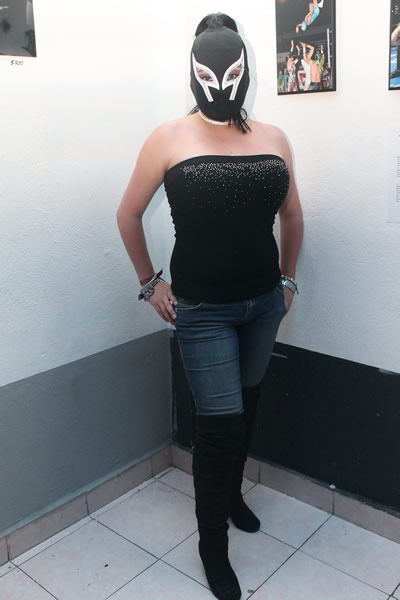 Música, fotos y lucha libre.