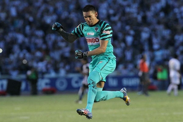 Orozco festeja la goleada