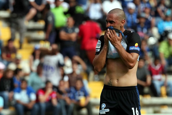 Orteman se lamenta tras fallar un disparo