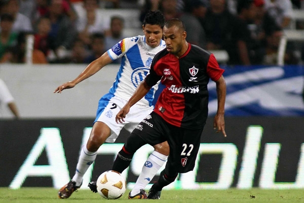 Pacheco, intentando crear una llegada