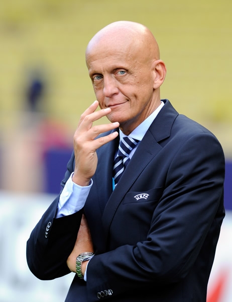 Pierluigi Collina estuvo presente en el encuentro