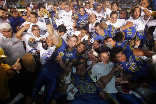 Pura felicidad en los Auténticos Tigres.