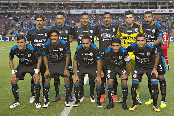 Querétaro buscaba un triunfo desesperado en casa.