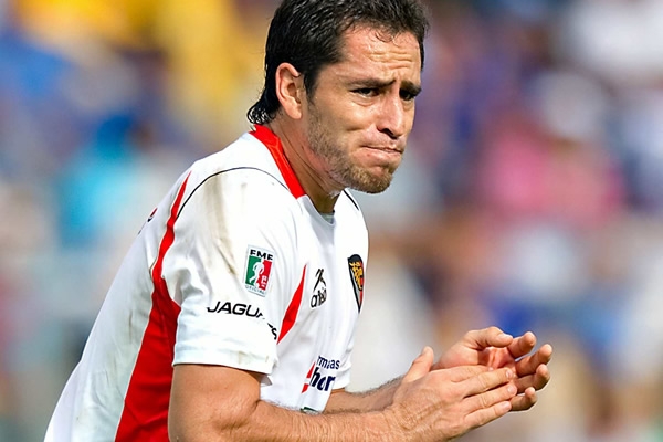 Razo animando a sus compañeros