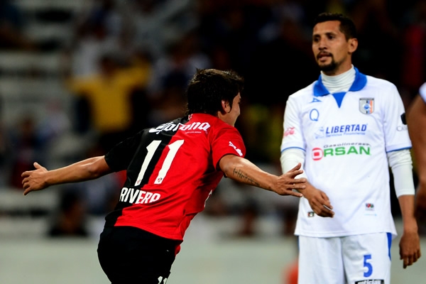 Rivera culminó su jugada en gol al minuto 18.