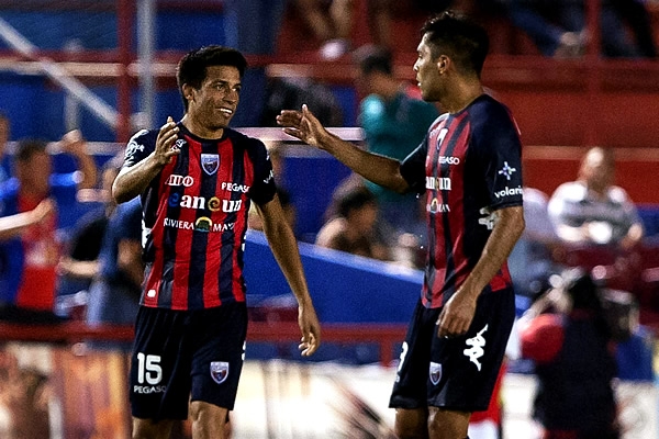 Sepúlveda entró de cambio y fue el héroe del partido.