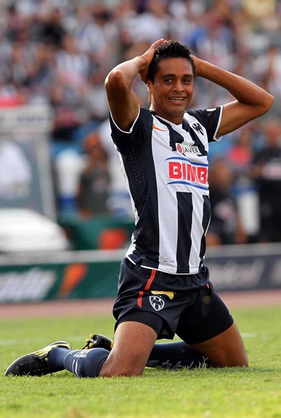 Sergio Santana lamenta una ocasión fallada