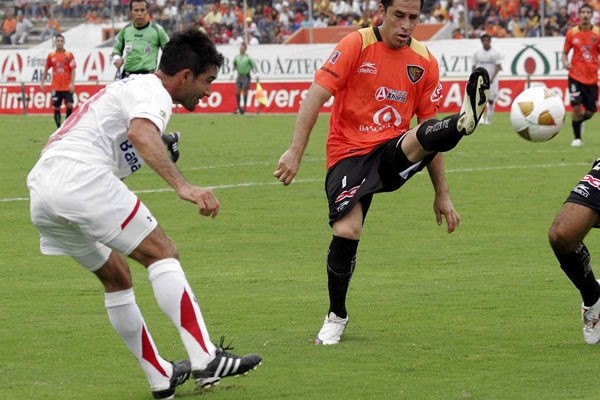 Sinha se prepara para centrar