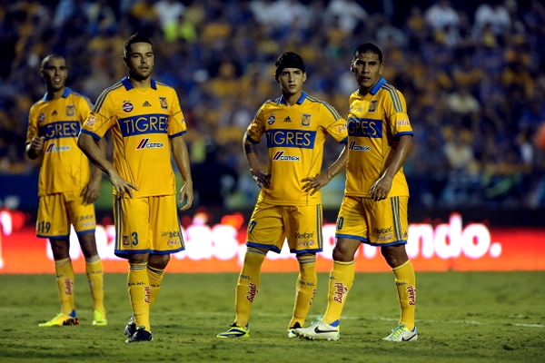Tigres no repunta, no tiene idea y sigue sin convencer.