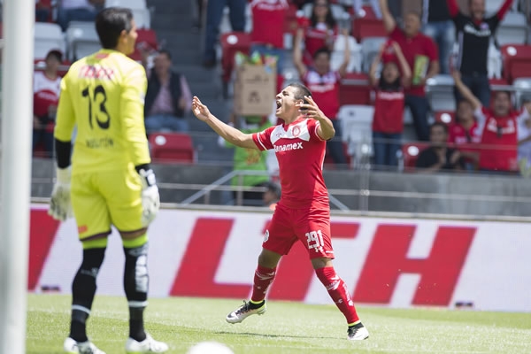 Vega abrió el marcador apenas al minuto 2.