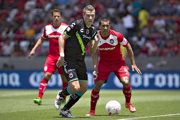 Veracruz buscaba el empate y presionaba.