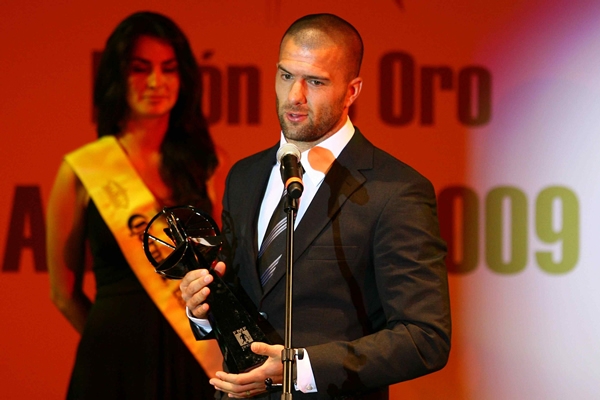 Villa, el mejor romperredes del Apertura 2009.