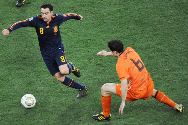 Xavi No tuvo mucha suerte.