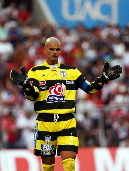 Acción Indios 0-2 Pachuca.