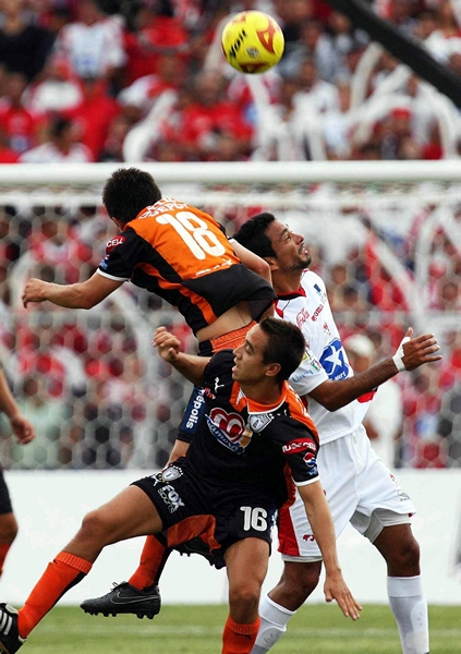 Acción Indios 0-2 Pachuca.