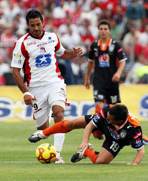 Acción Indios 0-2 Pachuca.