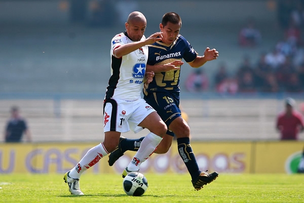 Acción Pumas-Indios