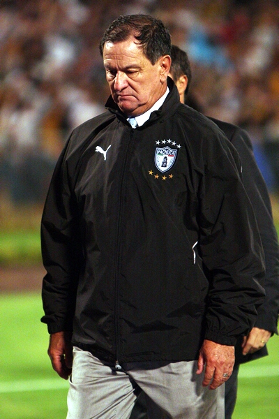 Acción Pumas 1-0 Pachuca.