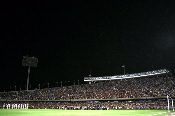 Acción Pumas 1-0 Pachuca.