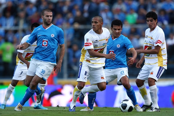 Aldo Leao buscando una oportunidad