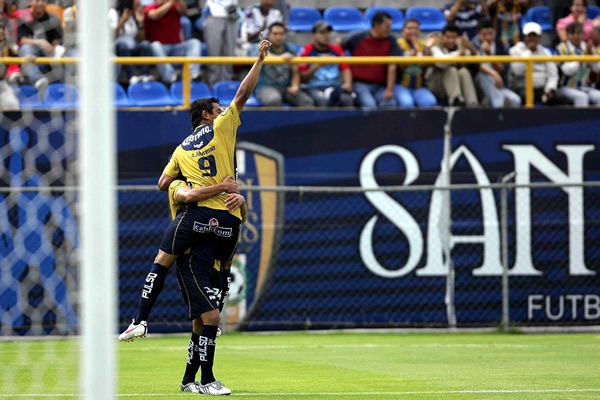 Alfredo Moreno abrió el marcador para los Gladiadores