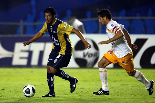 Alfredo Moreno estuvo bien marcado