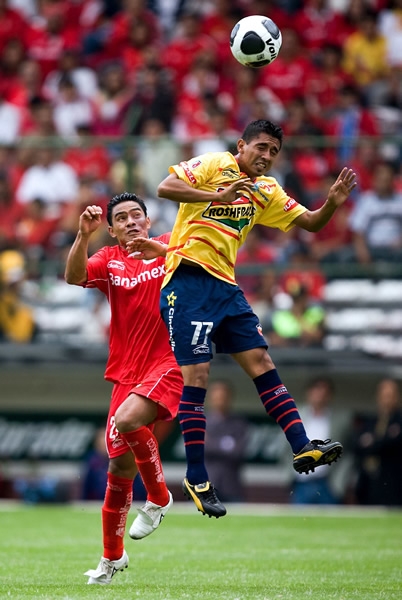 Ambos equipos buscando por alto