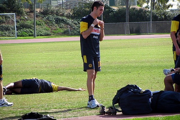 América10