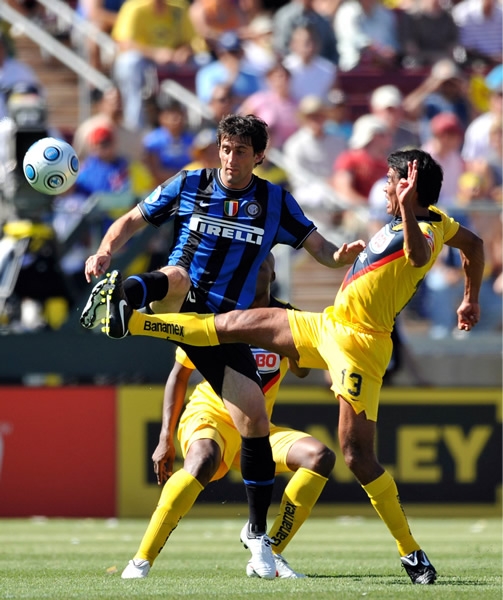 América (5)1-1(4) Inter de Milán... Inició en WFC