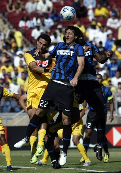América (5)1-1(4) Inter de Milán... Inició en WFC