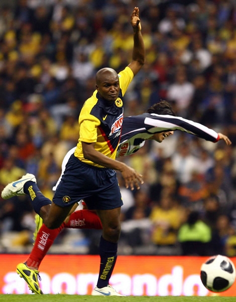 Aquivaldo gana por arriba