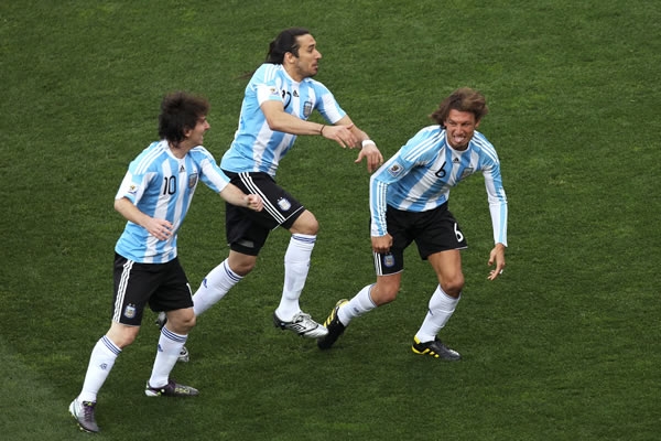 Argentina se puso adelante muy temprano en el partido