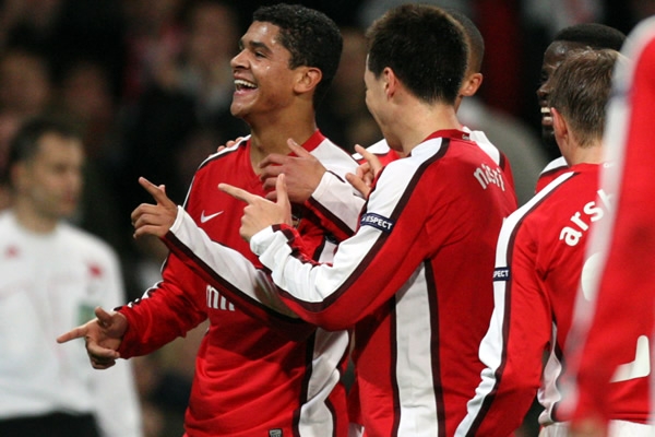 Arsenal-Standard 10