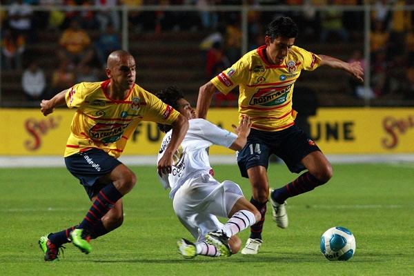 Atlante no bajó los brazos