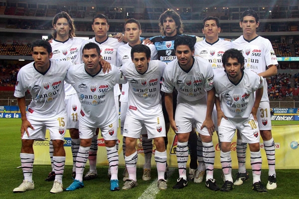 Atlante posa para las cámaras antes del inicio del partido