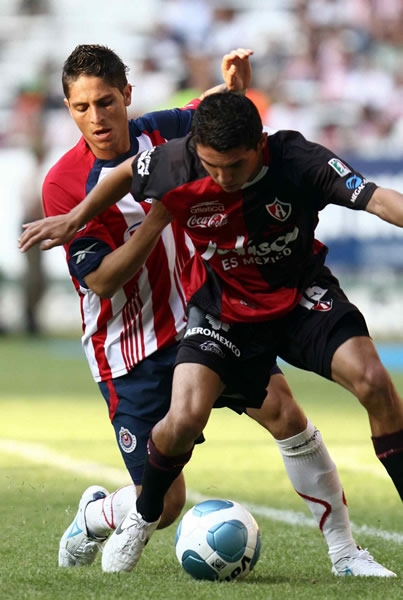 Atlas aguantó y se llevó la victoria