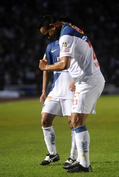 Baiano puso el 3-0 en el electrónico