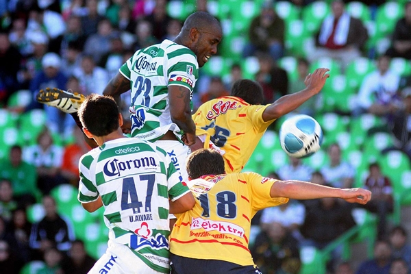 Baloy ganó casi todo por los aires.
