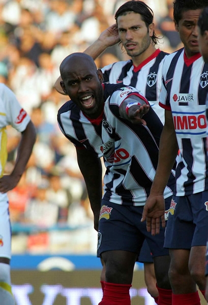 Baloy pide concentración