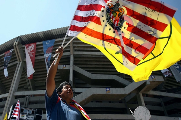 Banderas del Clásico.