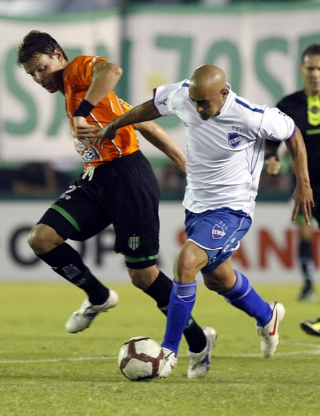 Banfield 0-2 Nacional8