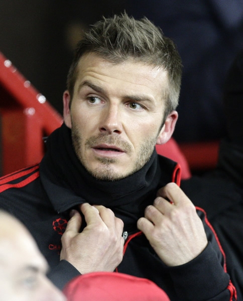Beckham empezó el partido en la banca