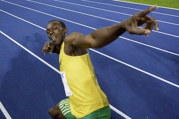 Bolt festeja