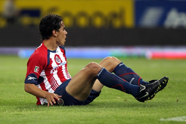 Bravo sigue sin poder anotar