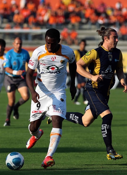 Buen partido de Jackson Martínez