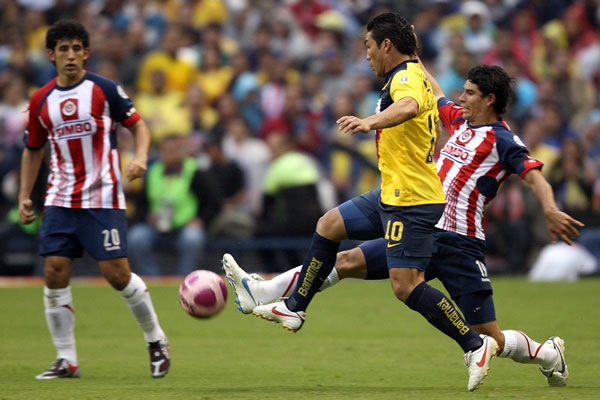 Cabañas no fue el de siempre, pero vaya que dio problemas.