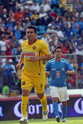 Cabañas regresó a su romance con el gol.