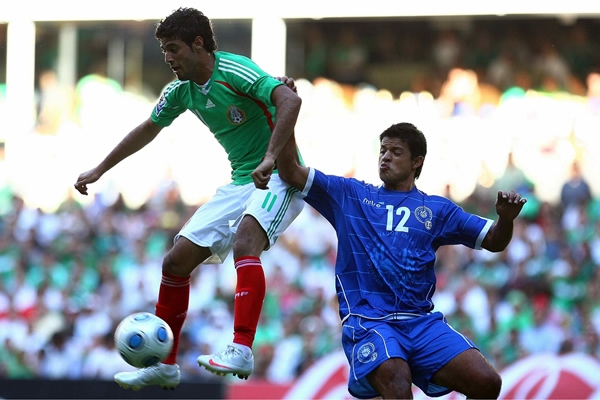 Carlos Vela estuvo muy activo